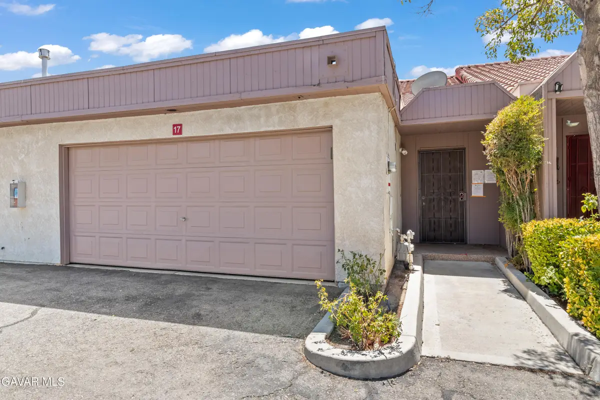 43334 W 32nd Street #Unit 17, Lancaster, CA 93536 - Image #1