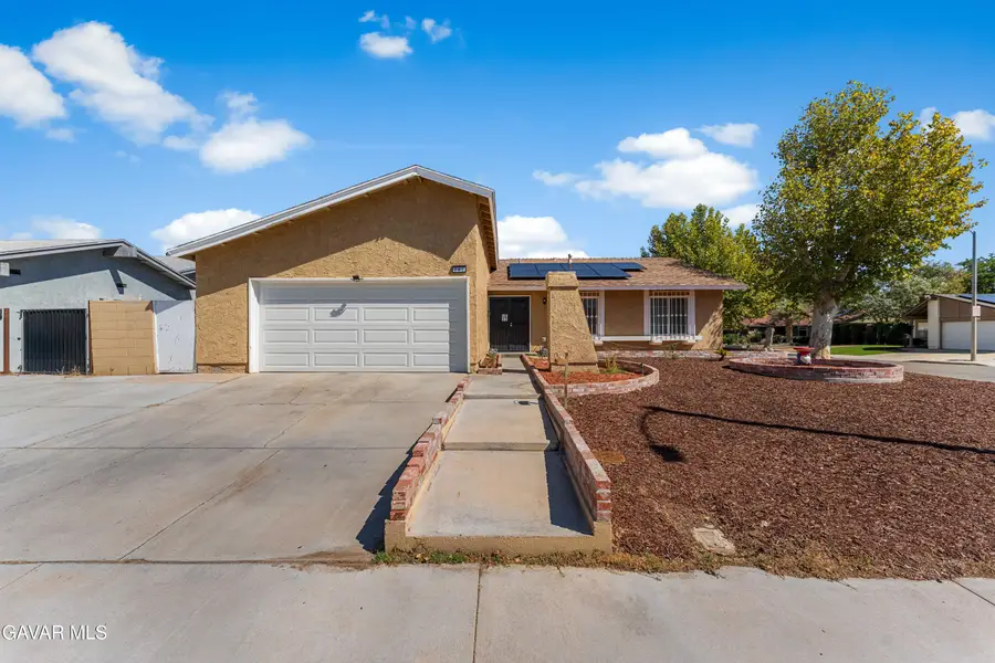 707 E Avenue J4, Lancaster, CA 93535 - Image #2