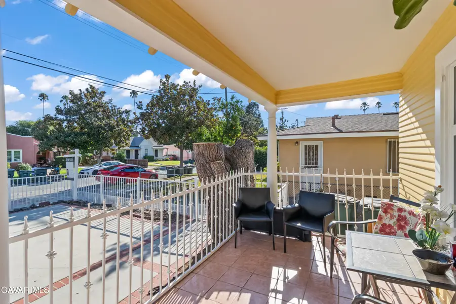 63 Yale Street, Pasadena, CA 91103 - #3