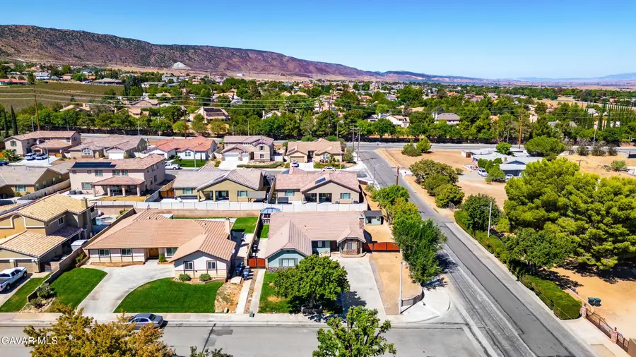 41747 Crispi Lane, Quartz Hill, CA 93536 - Image #3