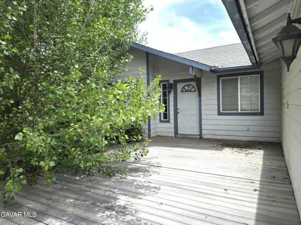 23441 Lakeview Drive, Tehachapi, CA 93581