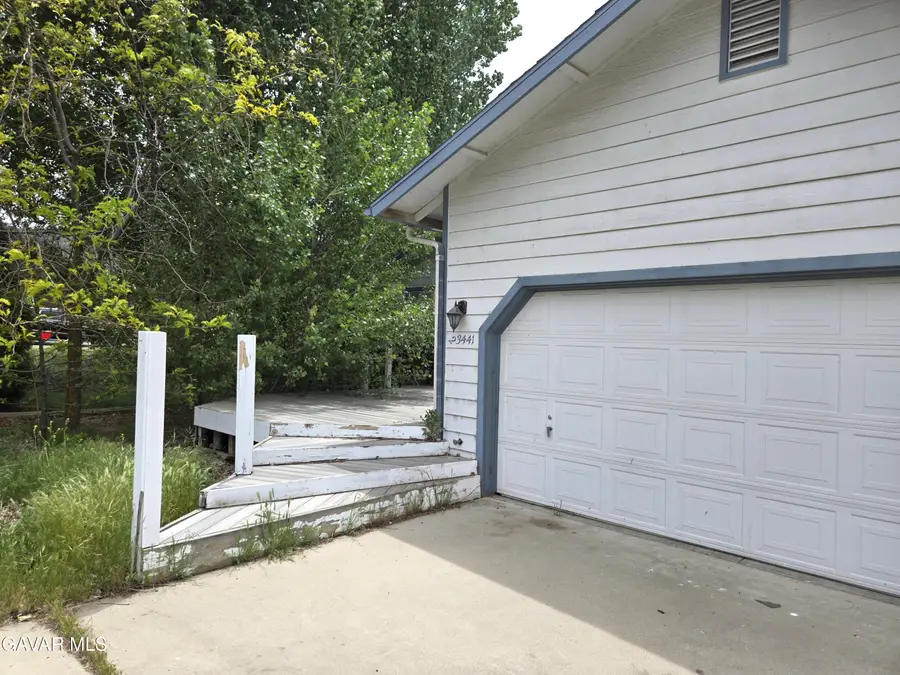 23441 Lakeview Drive, Tehachapi, CA 93581 - Image #2