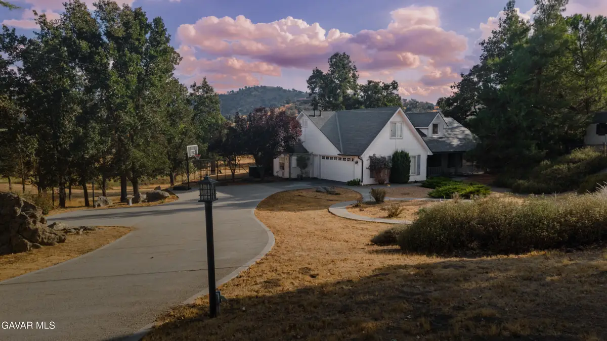 28840 Gleneagle Court, Tehachapi, CA 93561 - #1