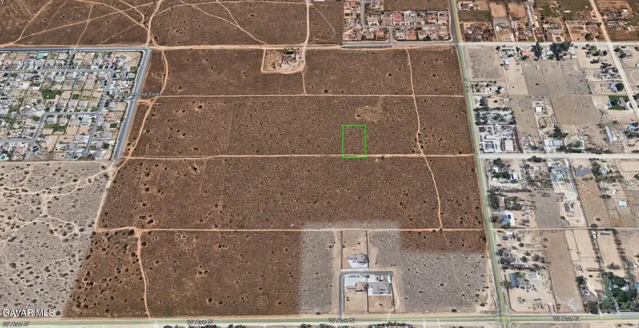 3126 W M12 Avenue, Lancaster, CA 93536 - #2