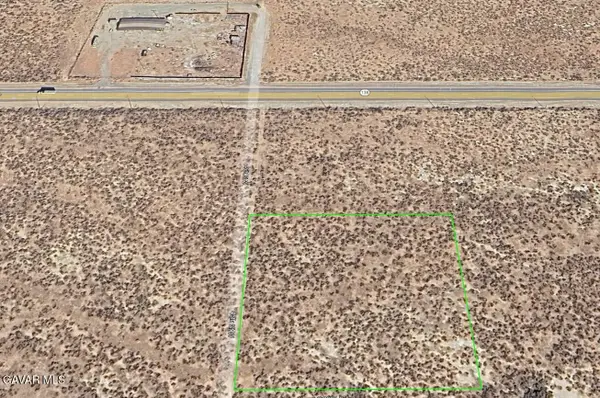 4500 W D2 Avenue, Lancaster, CA 93536
