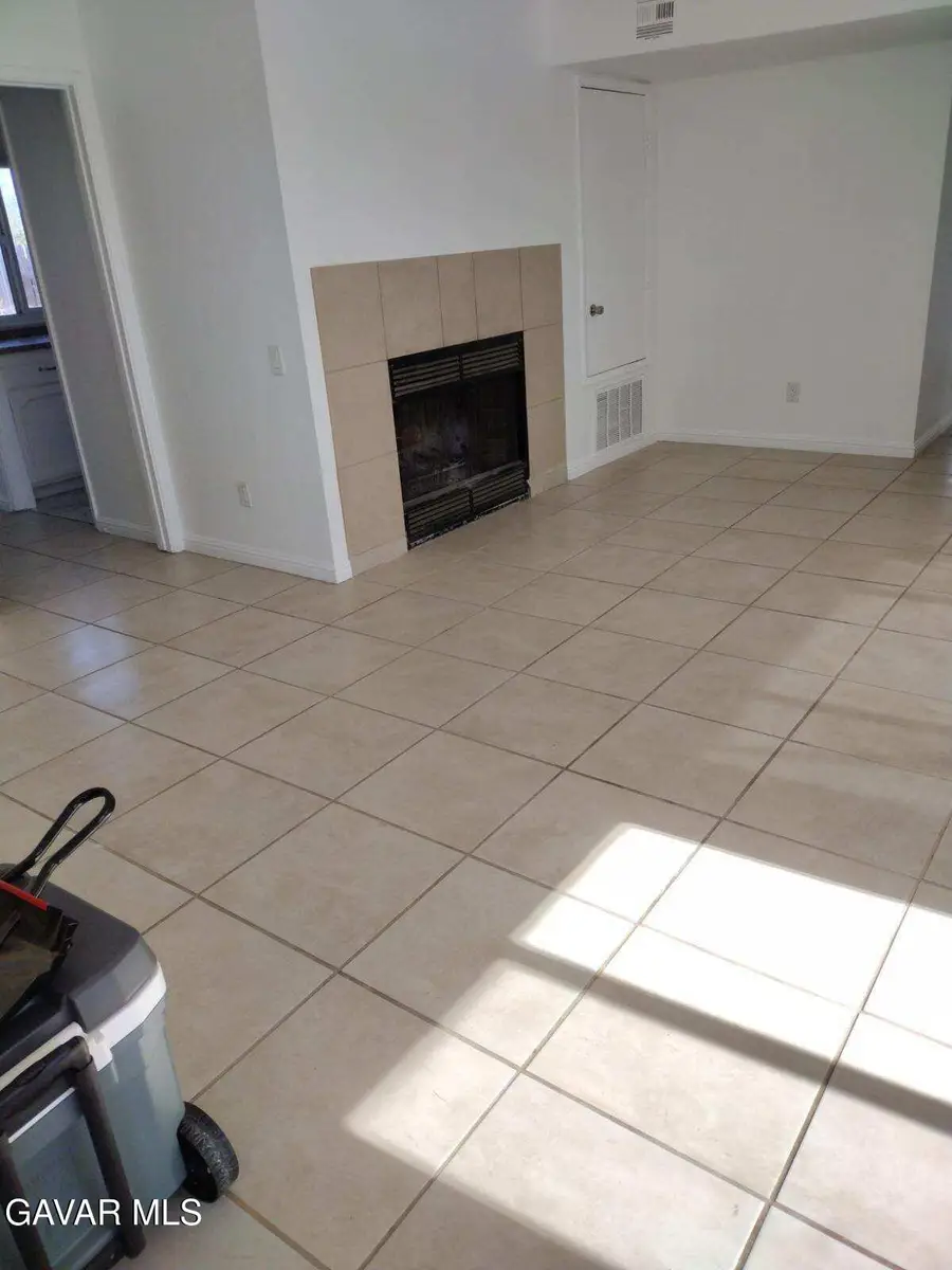 8711 S Loop Boulevard, California City, CA 93505 - Image #2