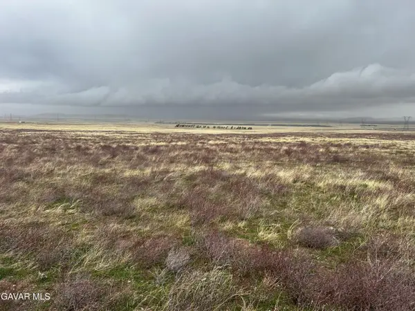 0 W Vic Avenue J12 117 Stw, Lancaster, CA 93536