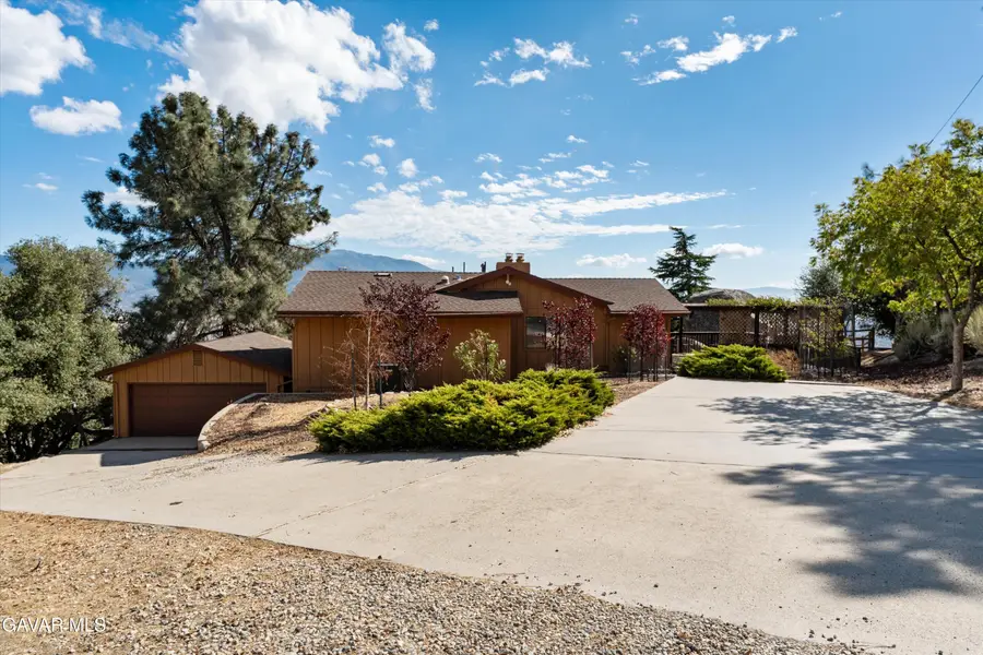 21900 Horizon Court, Tehachapi, CA 93561 - Image #2