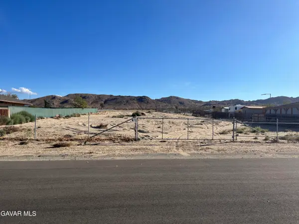 Ave O Sweetaire Avenue Vic Avenue, Lake Los Angeles, CA 93535