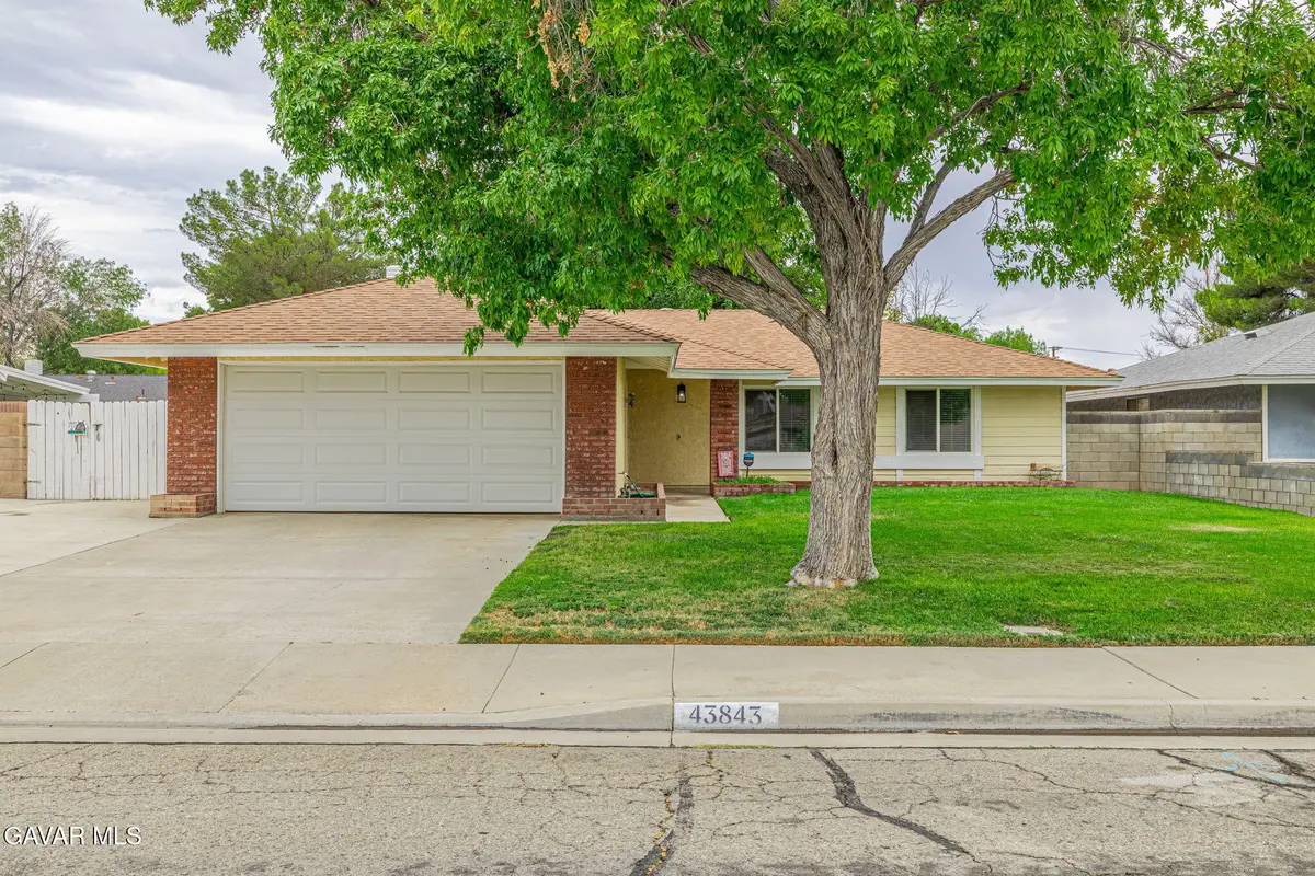 43843 Albeck Avenue, Lancaster, CA 93536 - Image #1