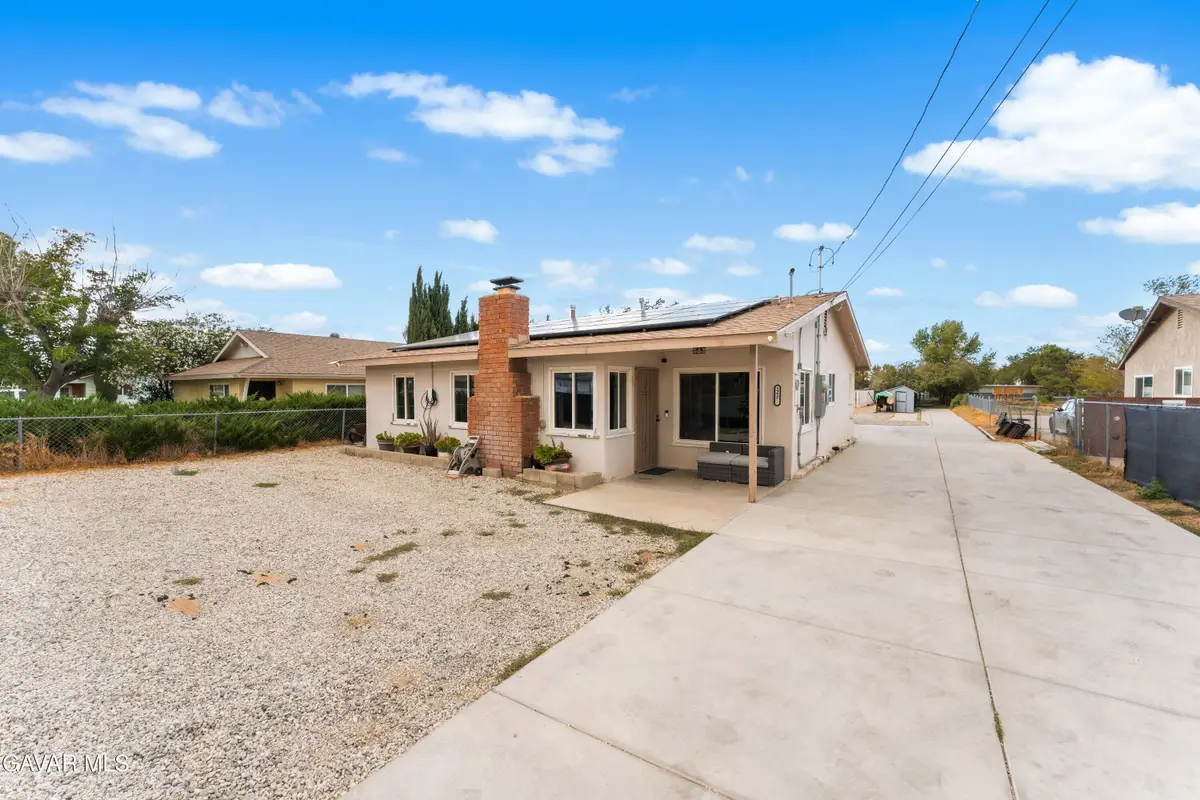 5237 W Ave L8, Lancaster, CA 93536 - Image #1