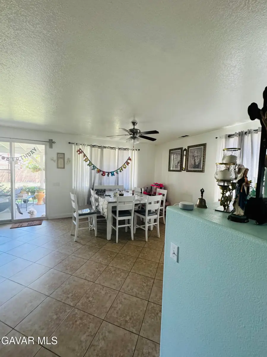 2151 Cork Oak Street, Palmdale, CA 93551 - Image #3