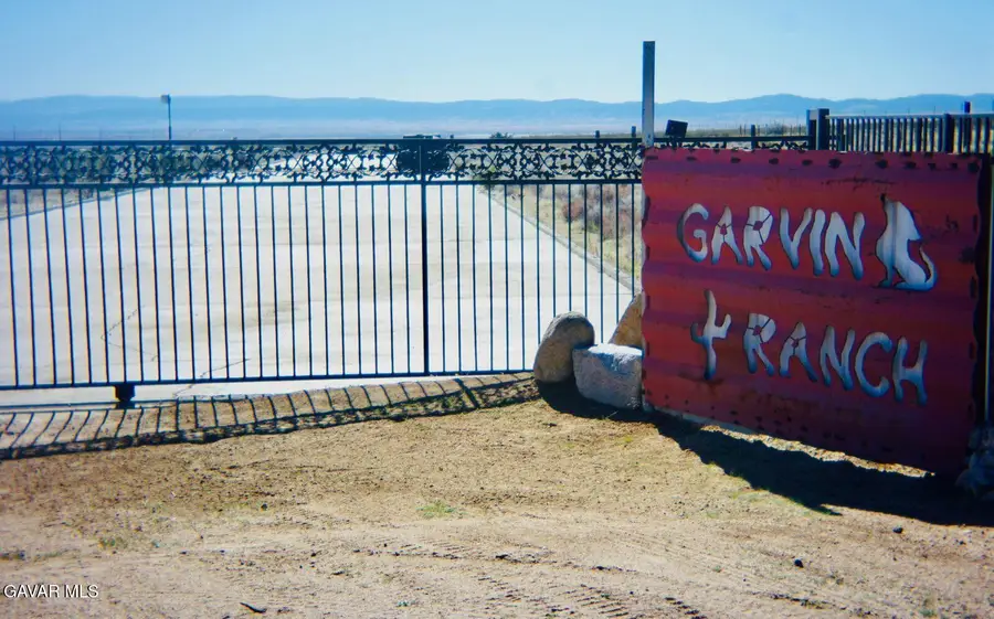 10700 Backus Road, Rosamond, CA 93560 - Image #2