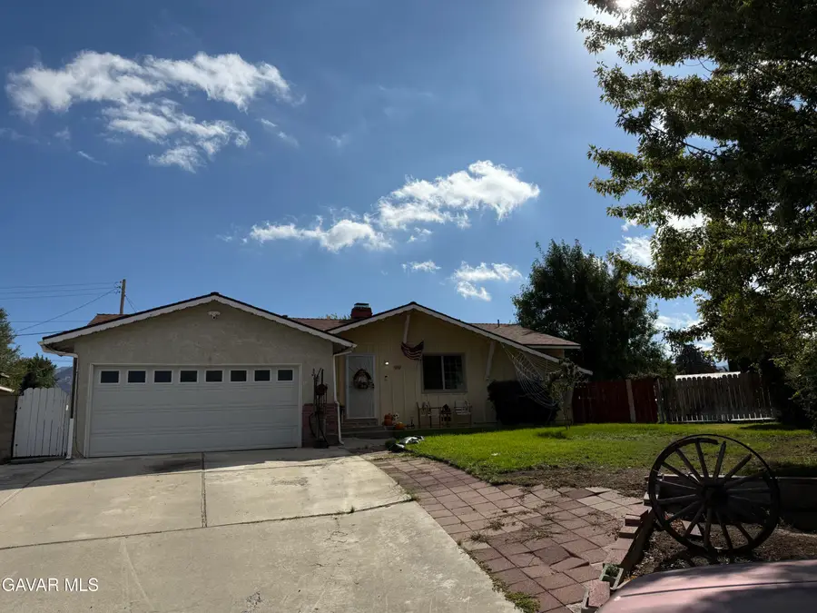 919 Golden West Ct, Tehachapi, CA 93561 - Image #2