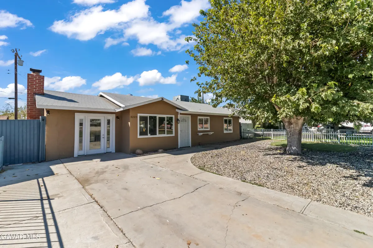 3223 Glendower Street, Rosamond, CA 93560 - Image #1