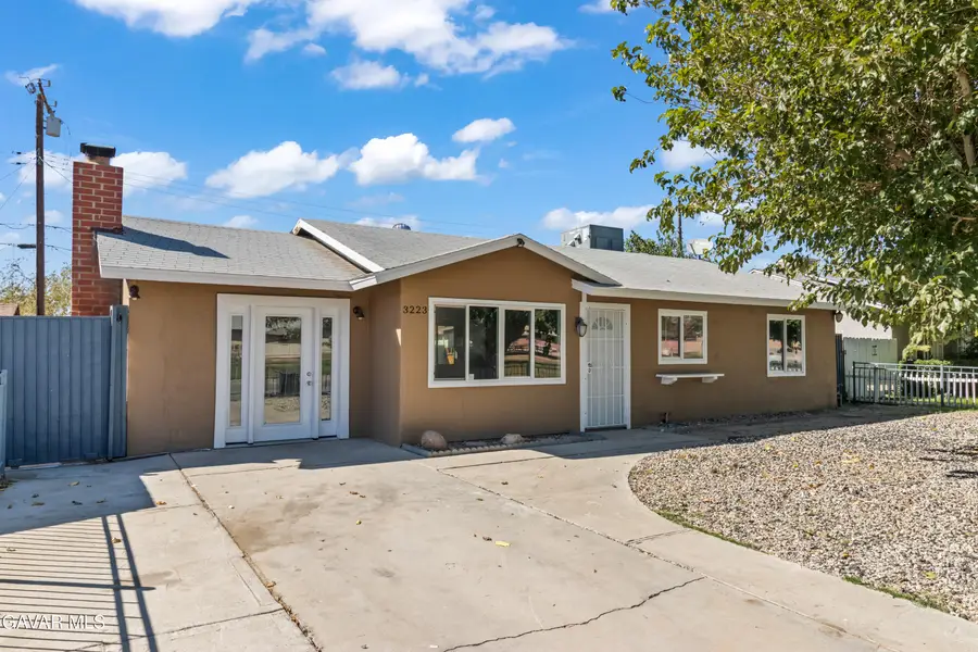 3223 Glendower Street, Rosamond, CA 93560 - Image #2
