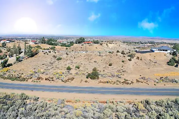 Vac/barrel Spring Rd (paved) P Road, Palmdale, CA 93552