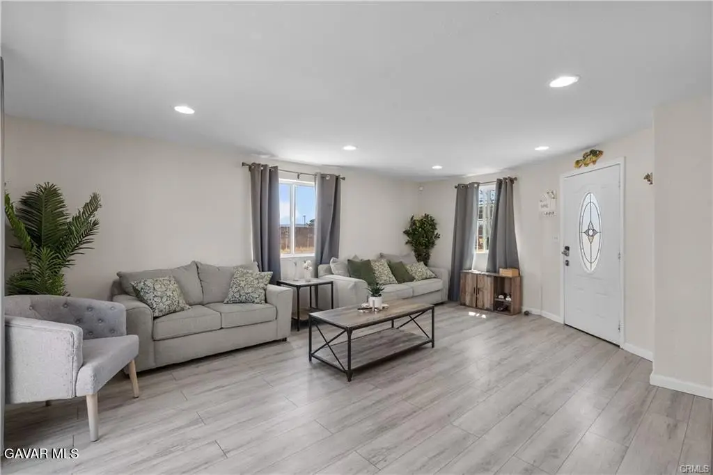 48240 W 90th Street, Lancaster, CA 93536 - Image #1