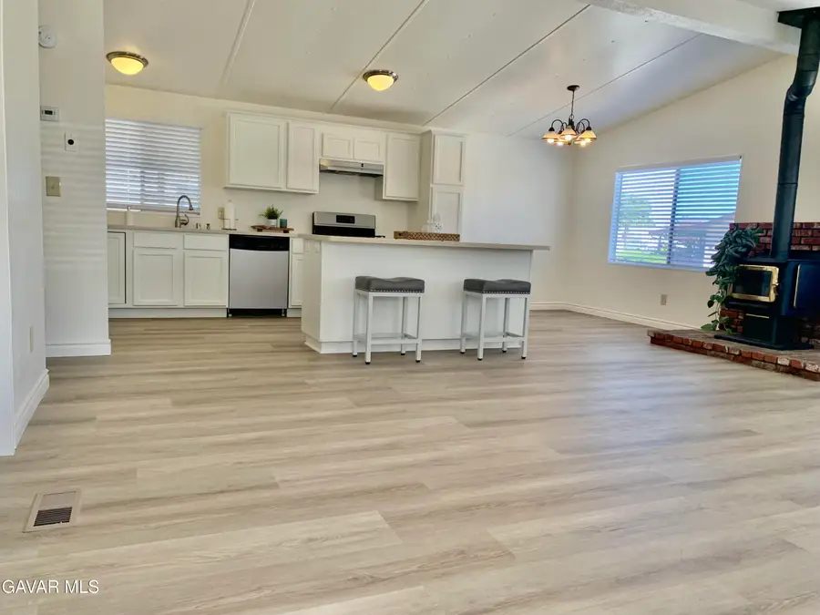 1030 E Avenue S #Spc 31, Palmdale, CA 93550 - Image #2