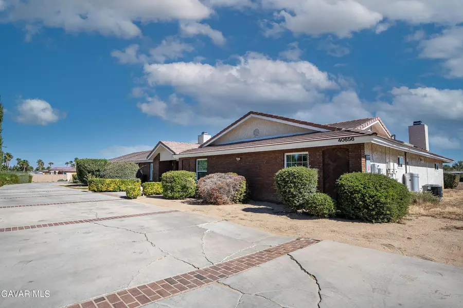 40656 W 30th Street, Palmdale, CA 93551 - Image #2