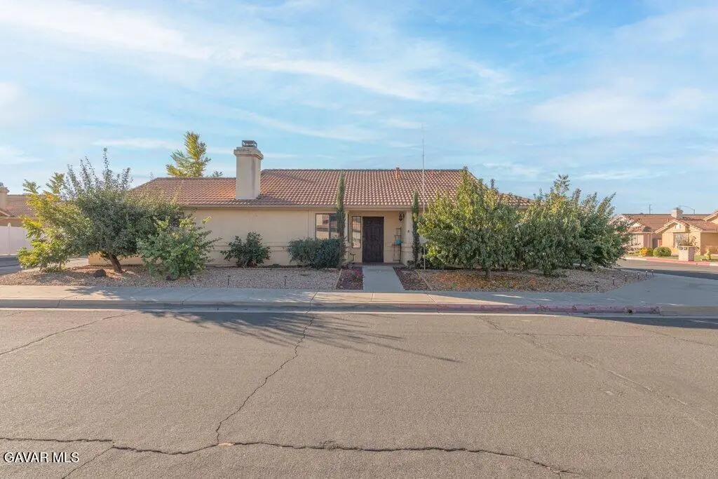 746 La Morena Drive, Hemet, CA 92545 - Image #1