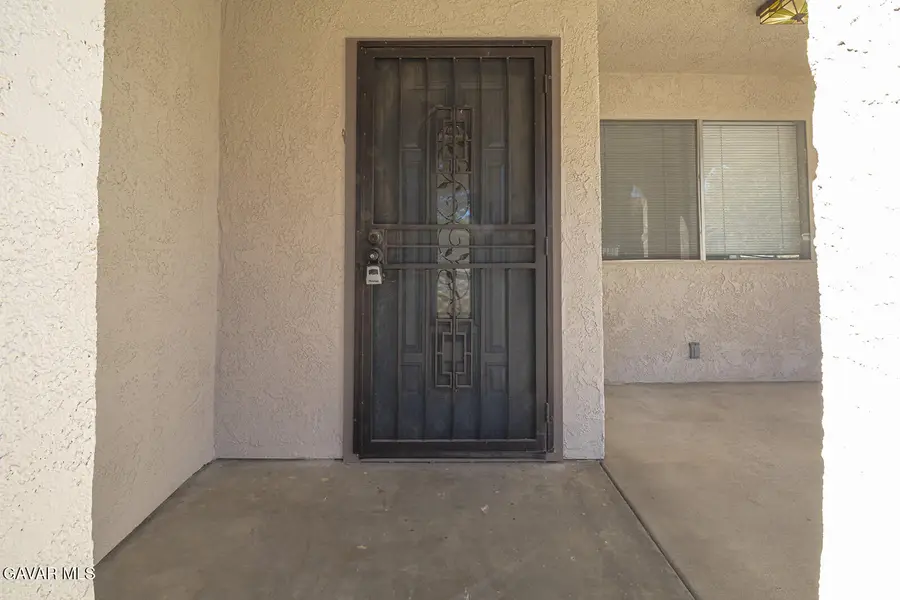 42867 Montello Drive, Lake Hughes, CA 93532 - Image #3