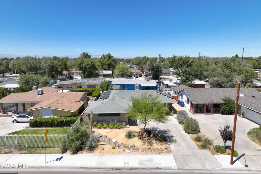 1029 W Avenue H8 Avenue, Lancaster, CA 93534 - Image #2