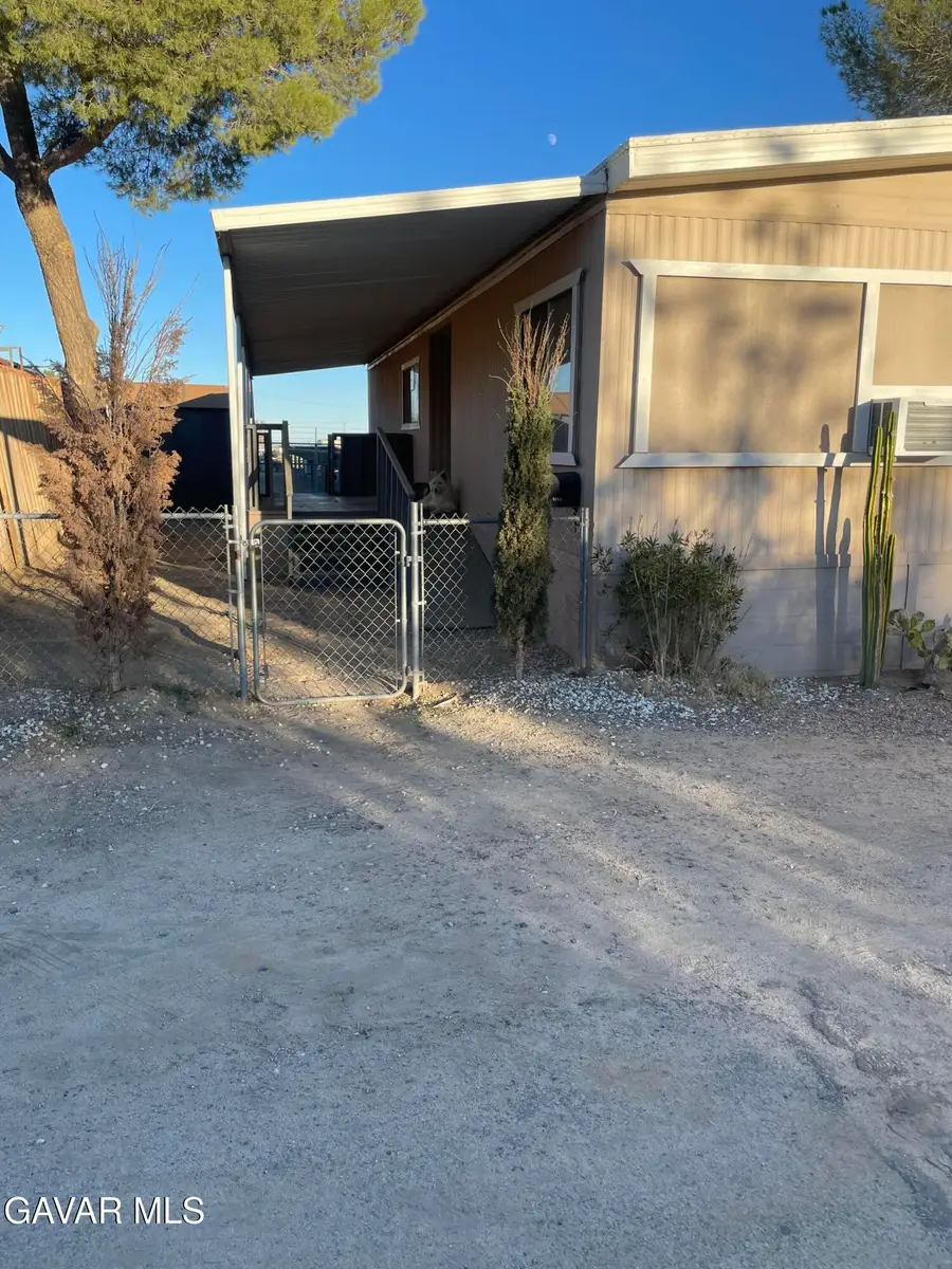 1258 W Rosamond Boulevard #71, Rosamond, CA 93560 - Image #2