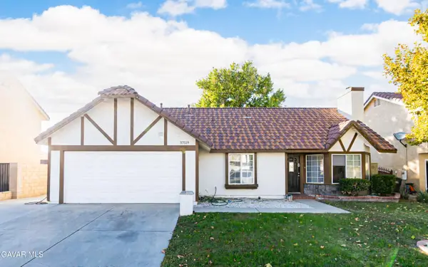 37519 Hudson Street, Palmdale, CA 93552