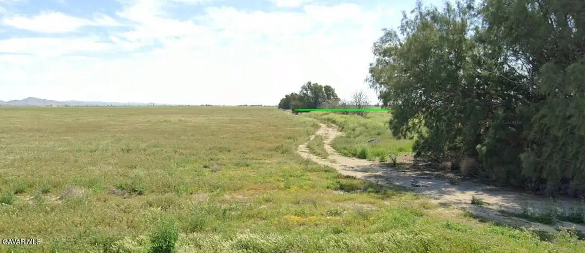 9700 W Kingbird Avenue, Rosamond, CA 93560 - Image #1