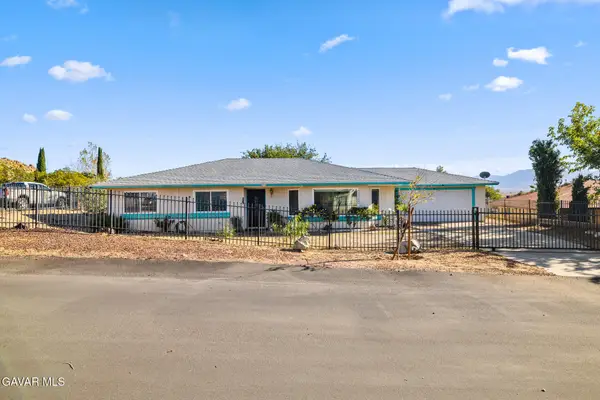 17322 Longmeadow Avenue, Palmdale, CA 93591