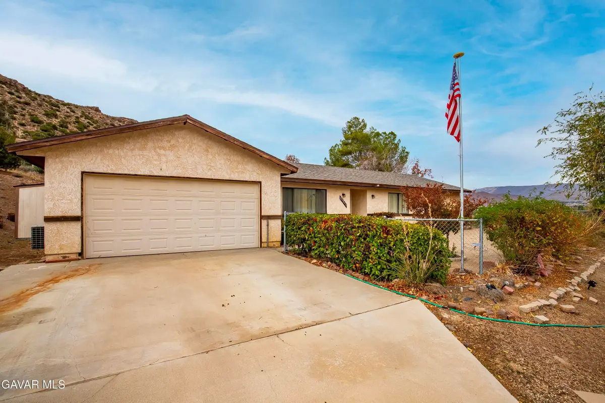 31741 Lake Meadow Road, Acton, CA 93510 - Image #1