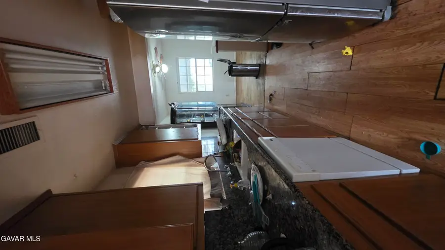 43738 Beech Avenue, Lancaster, CA 93534 - Image #2