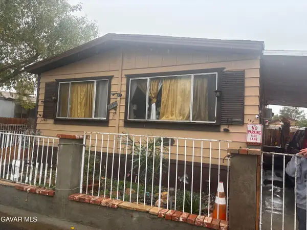 3300 W 15th Street #Spc 155, Rosamond, CA 93560