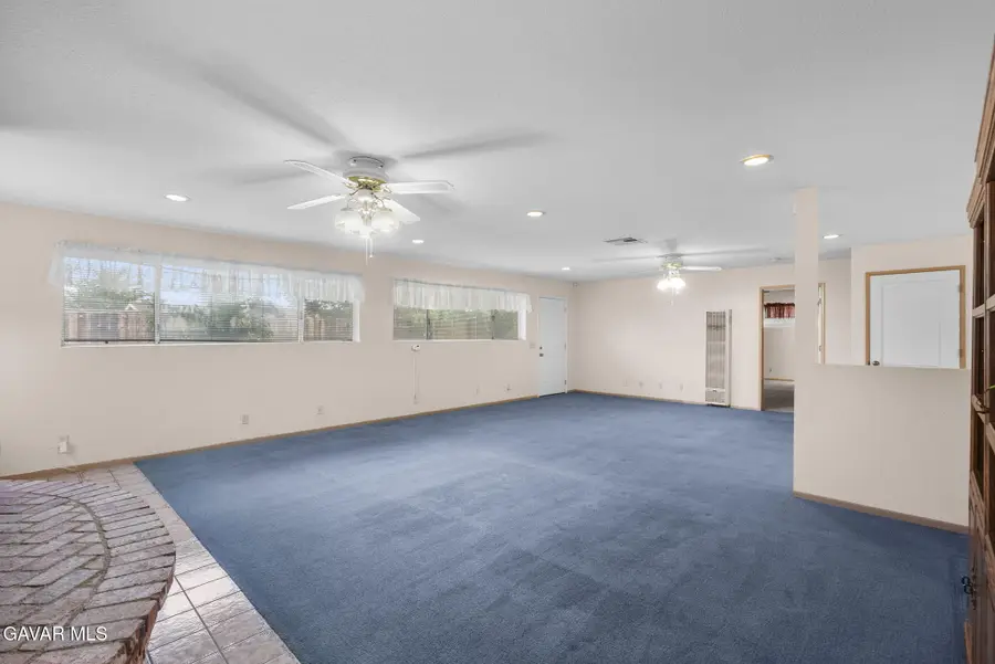 1529 E Avenue Q6, Palmdale, CA 93550 - Image #3