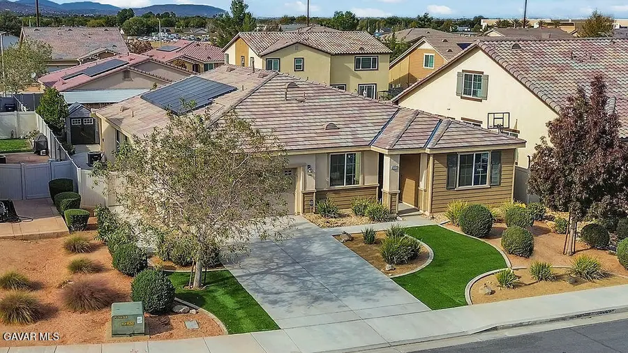 37775 Aquarius Circle, Palmdale, CA 93552 - Image #2