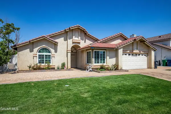 5767 E Avenue R11, Palmdale, CA 93552