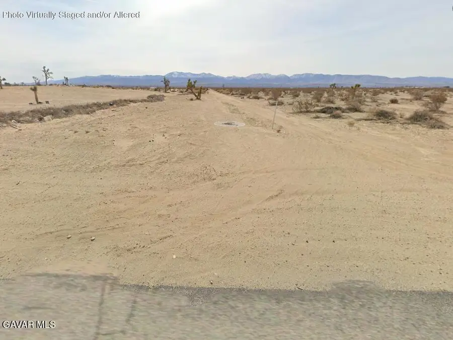 Vic Avenue Q 183 Ste, Palmdale, CA 93591 - #3