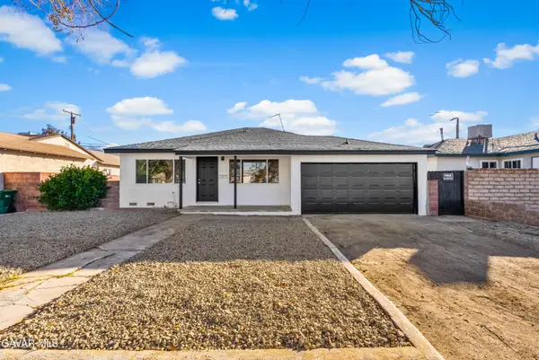 638 W Ave H12, Lancaster, CA 93534