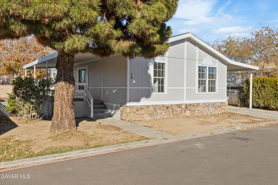 45111 E 25th St #12, Lancaster, CA 93535 - Image #2