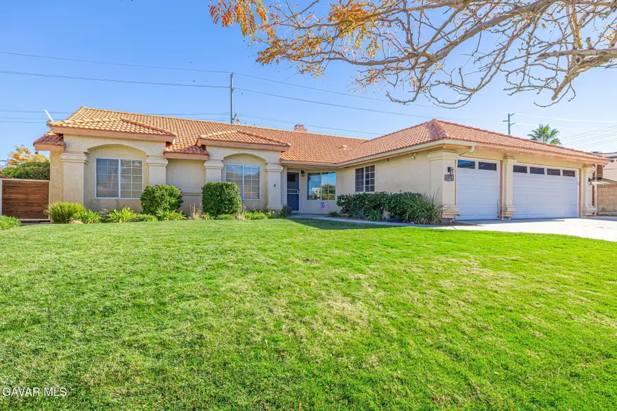 42056 Jenny Lane, Lancaster, CA 93536 - Image #2