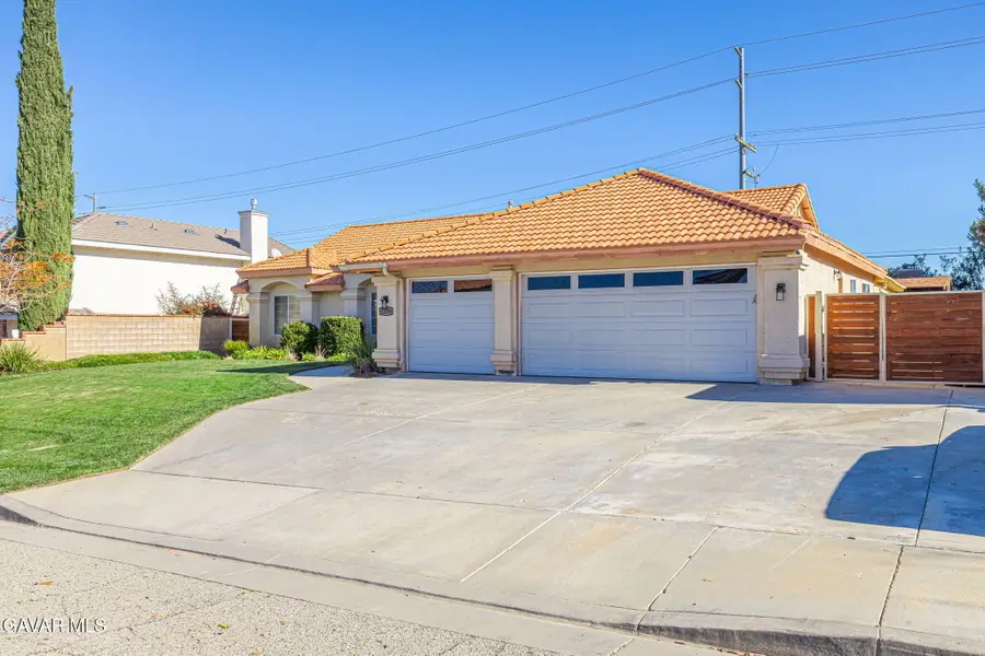 42056 Jenny Lane, Lancaster, CA 93536 - Image #3