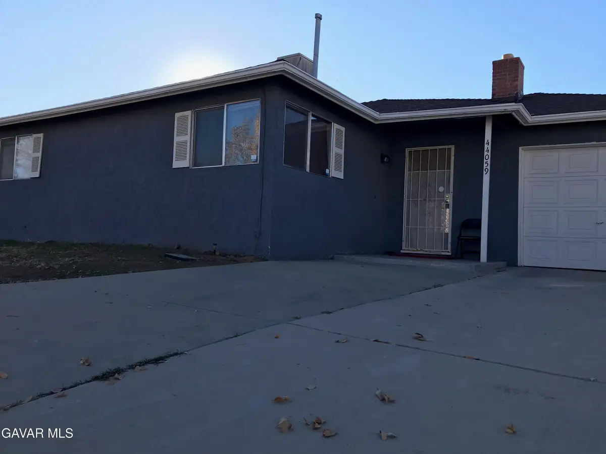 44059 Fern Avenue, Lancaster, CA 93534 - #1