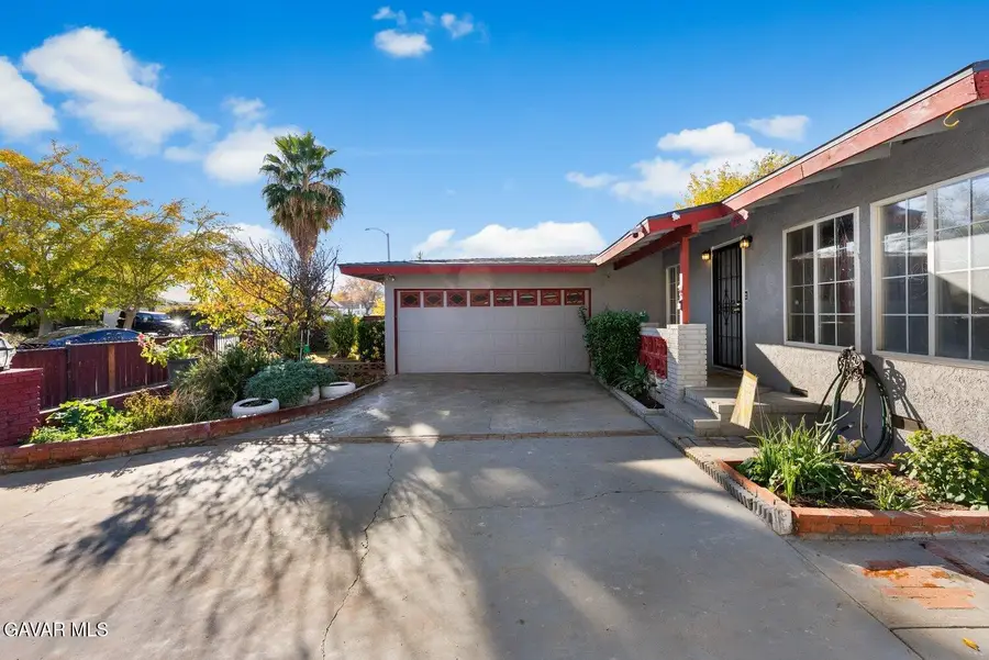 44221 4th Street, Lancaster, CA 93535 - Image #2