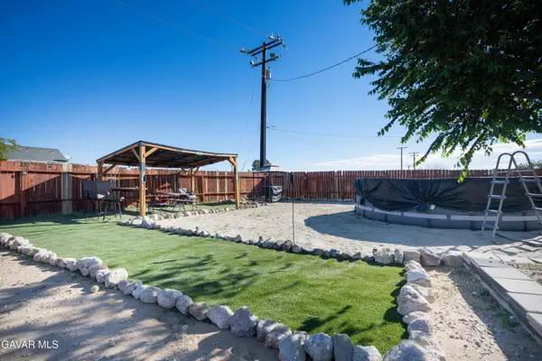 8301 Dogwood Avenue, California City, CA 93505