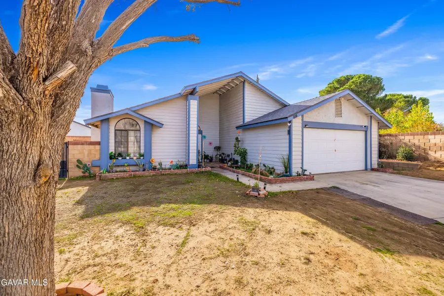 830 Sunrise Court, Lancaster, CA 93535 - #2