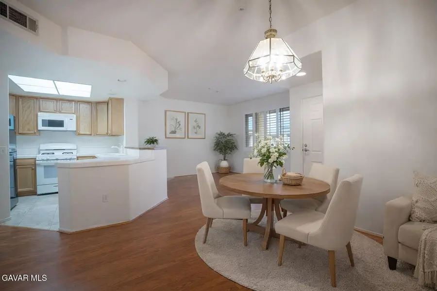 130 S S Barranca Avenue #305, West Covina, CA 91791 - Image #2