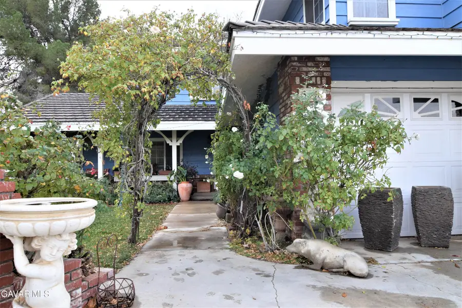 3848 E Avenue T4, Palmdale, CA 93550 - Image #3