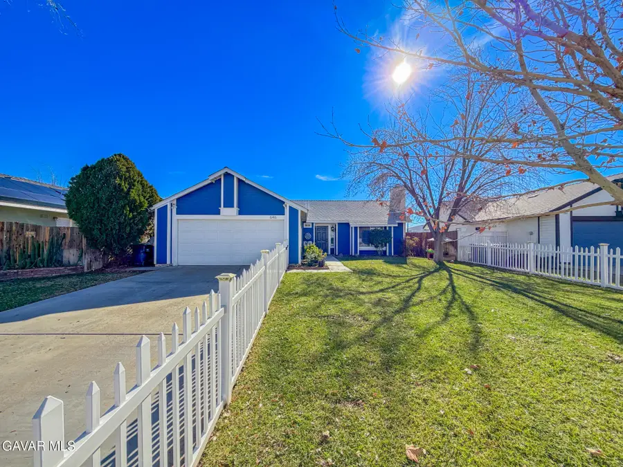 646 Twinberry Lane, Lancaster, CA 93534 - Image #3