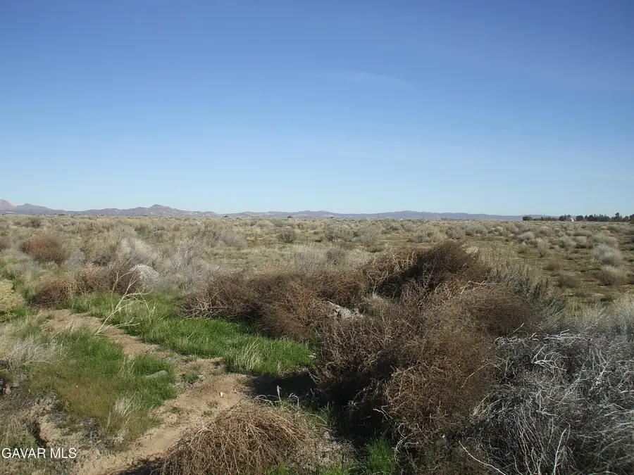 00 60 Th NW C12 Avenue, Lancaster, CA 93536 - #2